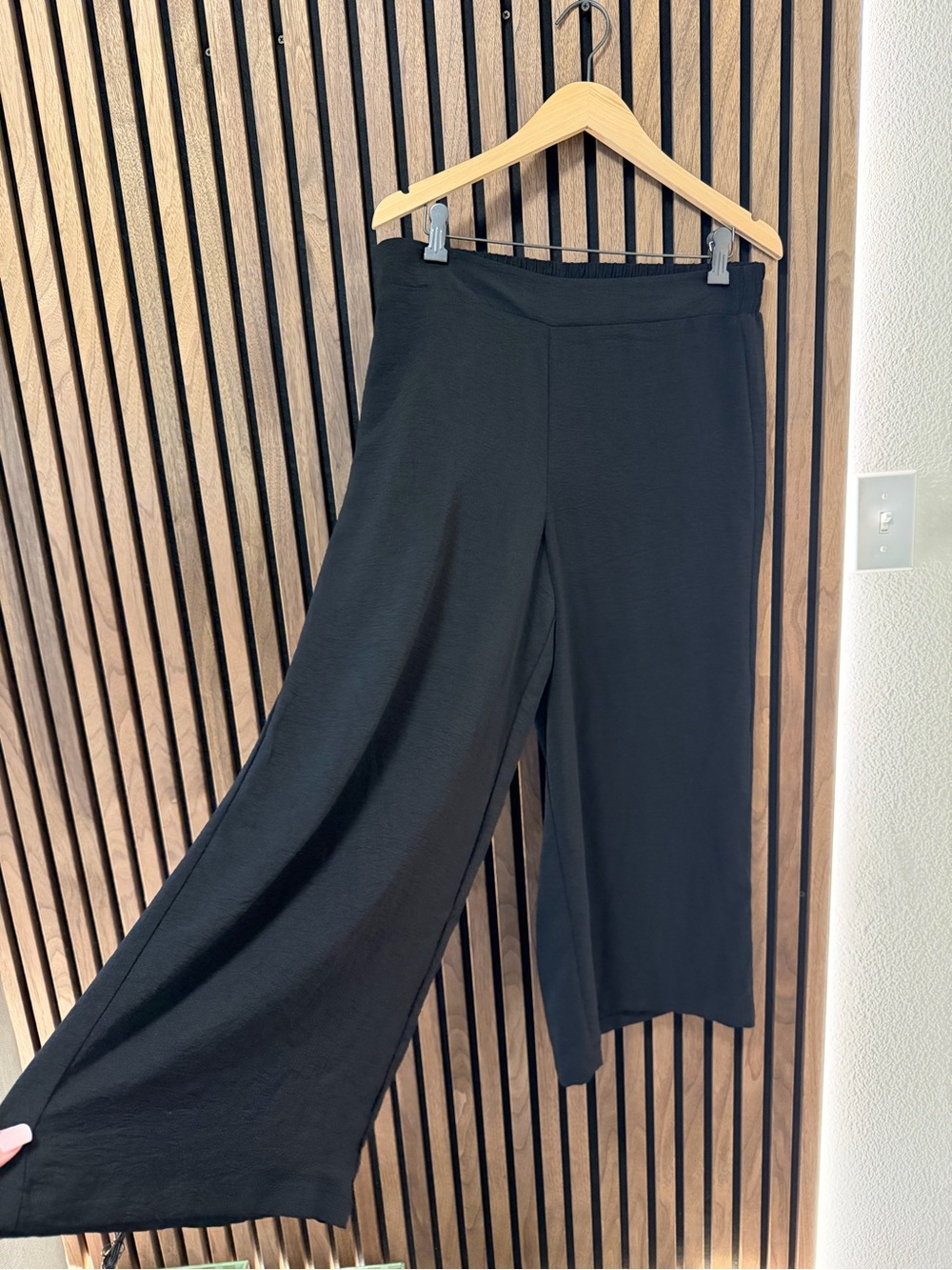 Adrianna Papell Textured Pull-on Pant - Black